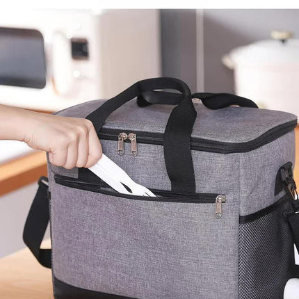 Large 30L Insulated Cooler Bag - Leakproof Thermal Lunch Tote with Shoulder Strap - Heavy Duty Beige Picnic Box for Beach, Camping & Work.