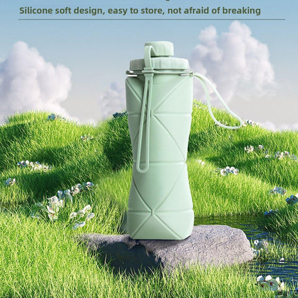 Green Portable Food Grade Silicone Collapsible Sports Water Bottle 600ML - Folding down 80% , Low High Temperature Resistant.