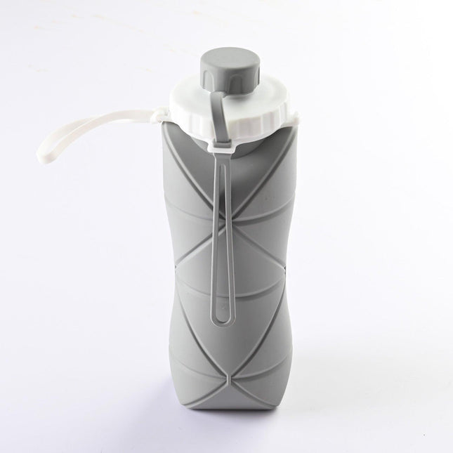 Grey Portable Food Grade Silicone Collapsible Sports Water Bottle 600ML - Folding down 80% , Low High Temperature Resistant.