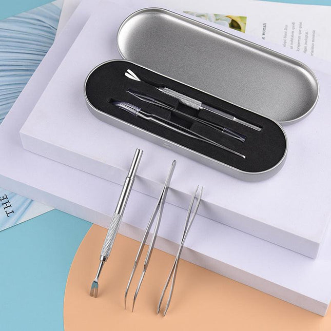 Stainless Steel Pet Tick Remover Tool Kit - Professional Fork, Double-Head Clip, and Curved Tweezers for Dogs and Cats.