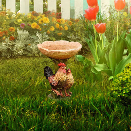 Rooster Resin Bird Feeder with Natural Stump Design for Garden and Outdoor Decor, Ideal for Attracting Birds and Enhancing Yard Aesthetics.