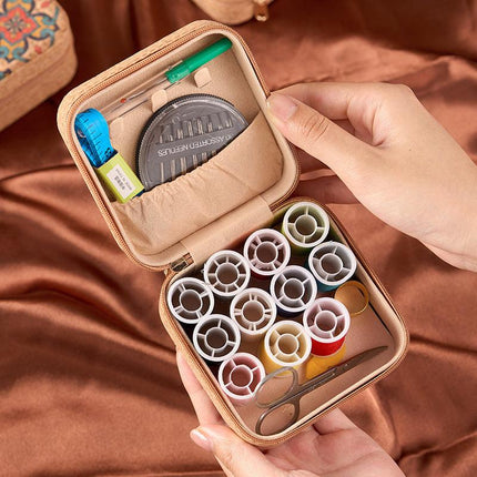 Brown Flower Sea Style Portable Sewing Kit – Compact Travel Set with Needles, Thread, Scissors, Thimble, and Pin Cushion for Home, Dorm, or Emergency Repairs.