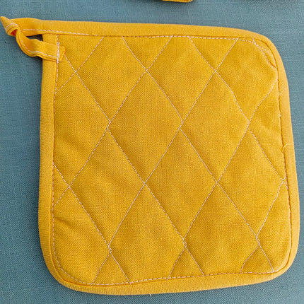 3-Piece Yellow Gingham Cotton Kitchen Linen Set - Reversible Placemat, Fringed Napkin & Quilted Pot Holder - Yarn Dyed Checkered Dining Bundle.