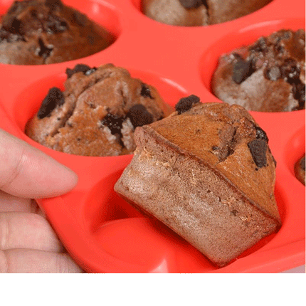 12-Cup Silicone Muffin Pan - Non-Stick Orange Baking Mould for Cupcakes, Egg Bites & Tarts - Food Grade, Heat Resistant & Dishwasher Safe (29.5cm).