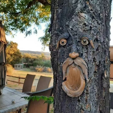 Old Man Tree Face Bird Feeder - Weather-Resistant Resin Bark Wild Bird Feeder for Outdoor Yard & Patio.
