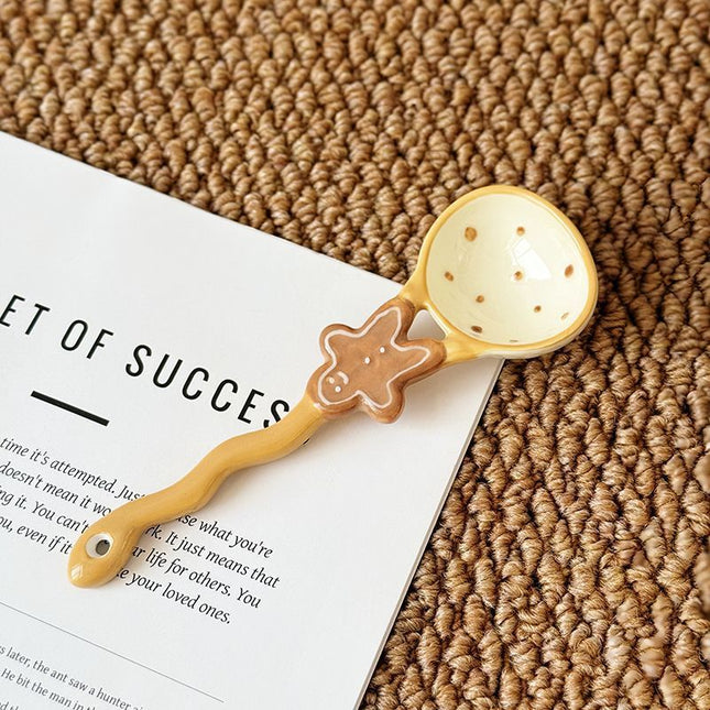 Gingerbread Man Scoop Creative Hand-Painted Ceramic Spoon - Cute Cartoon Bakery Series Long Handle Soup Spoon - High-Quality Underglaze Tableware for Desserts and Coffee.