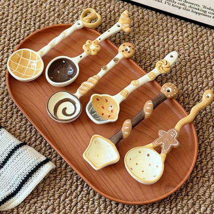 Pineapple Bun Scoop Creative Hand-Painted Ceramic Spoon - Cute Cartoon Bakery Series Long Handle Soup Spoon - High-Quality Underglaze Tableware for Desserts and Coffee.
