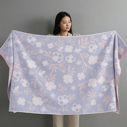 Light Purple Balloon Deluxe Extra Large Pure Cotton Beach & Bath Towel | Highly Absorbent, Thick 70 x 140 cm | Fun Cartoon Design.