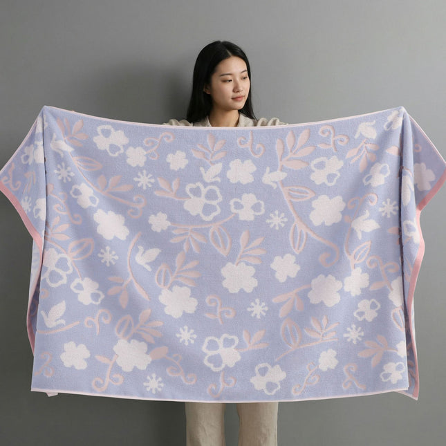 Light Purple Balloon Deluxe Extra Large Pure Cotton Beach & Bath Towel | Highly Absorbent, Thick 70 x 140 cm | Fun Cartoon Design.