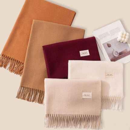 Dark Green Autumn & Winter Korean-Style Women's Cashmere-Like Scarf – Solid Color, Warm, Versatile Wrap.