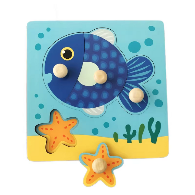 Fish Hand-Grip Puzzle Board – Educational Shape Matching Toy for Early Learning, 14.5cm Square Design.