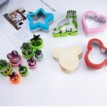 Stainless Steel Food Cutter Set – 12-Piece, Multi-Shape, with PP Press Cover for Sandwich, Cookie, Fruit and Vegetable Use(B).