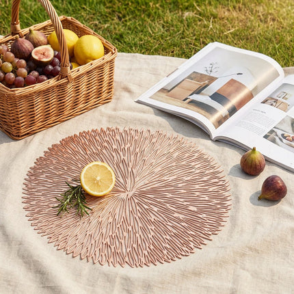 Gold Set of 3 Nordic-Style Round Table Mats – Heat-Resistant, Non-Slip PVC Placemats for Home Use, Creative Dish Pads, 38cm Diameter, Ideal for Dining Tables and Decor.