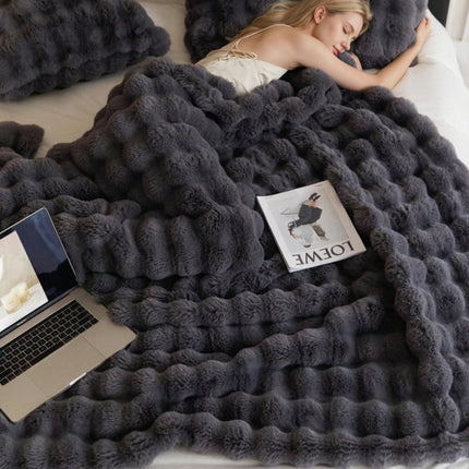 Black Grey Luxury Tuscany Fleece Rabbit Fur Bubble Blanket (200 x 230 CM) - Double-Sided Thickened Soft Plush Bedding & Extra Large Bed Blanket.