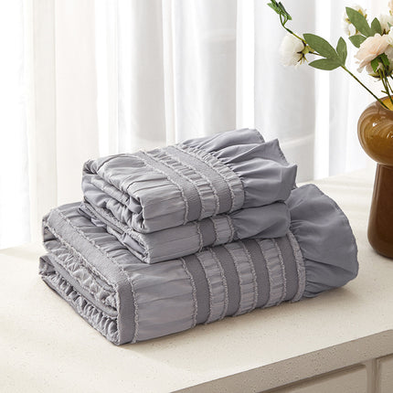 Grey Elegant Ruffle Seersucker Duvet Cover with 2PCS Pillow Shams - 3-Piece Vertical Stripe Clipped Floral Textured Bedding (King Size 264 x 229 CM).