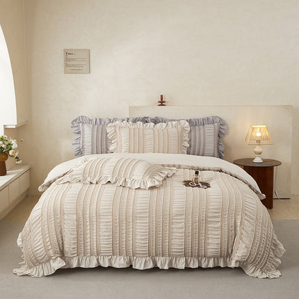Beige Elegant Ruffle Seersucker Duvet Cover with 2PCS Pillow Shams - 3-Piece Vertical Stripe Clipped Floral Textured Bedding (Twin Size 168 x 229 CM).