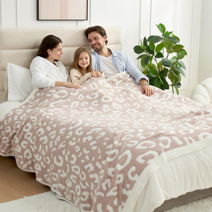 Leopard Print Checkerboard Flannel Throw Blanket(Small 70 x 100 CM) - Anti-Pilling Trendy Soft Plush Blanket for Bed, Sofa & Travel.