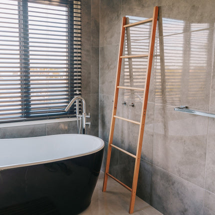180cm 6 Steps Bamboo Towel Ladder.