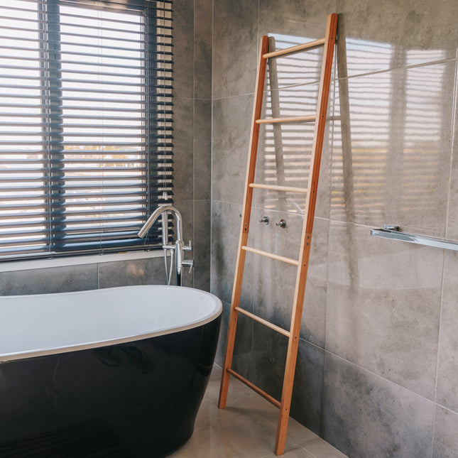 180cm 6 Steps Bamboo Towel Ladder.