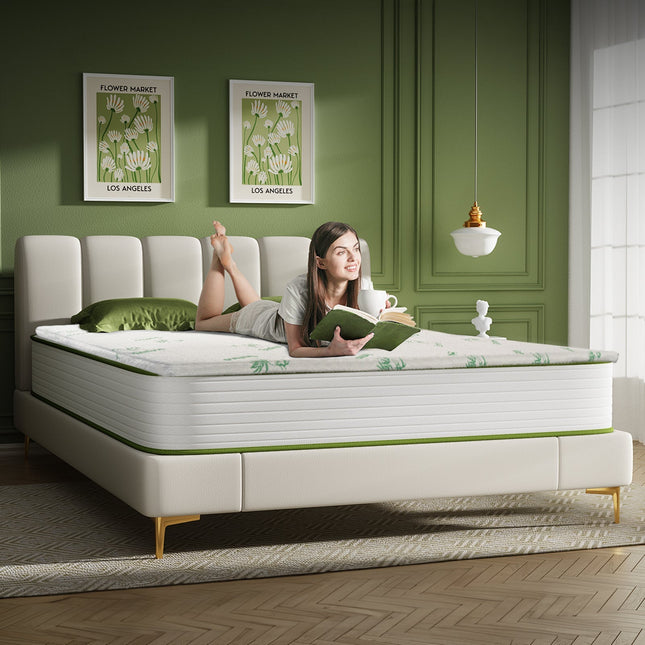 8cm Memory Foam Topper with Bamboo Mattress Cover - Queen.