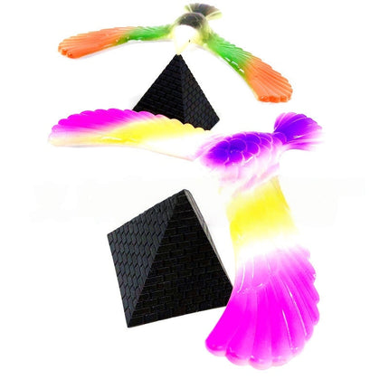 4 Pcs of Magical Balancing birds.