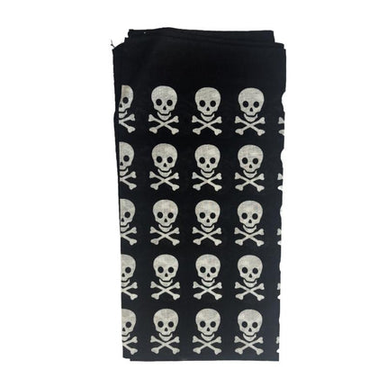 Pirate bandana with skulls.