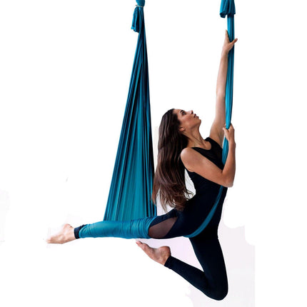 Aerial Yoga Hammock & Swing, 5 m Length Aerial Yoga Starter Kit with 100gsm Nylon Fabric, Full Rigging Hardware & Easy Set-up Guide, Antigravity Flying for All Levels Fitness Bodybuilding, Green.