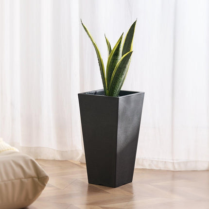 Tall Planter, Set of 2 Tall Square Tapered Planters, 57 cm Large Modern Gardening and Flower Plastic Pots, Decorative Tall Black Planter with Drainage Hole, for Porch, Patio, Indoor & Outdoor.