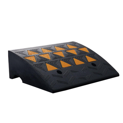 Rubber Curb Ramp 15.2 cm Rise Height Sidewalk Curb Ramp, 37 cm Width 49.1 cm Length Driveway Ramp for Curb, 15T Heavy Duty Rubber Ramp for Forklifts, Trucks, Buses, Cars, Wheelchairs, Bikes.