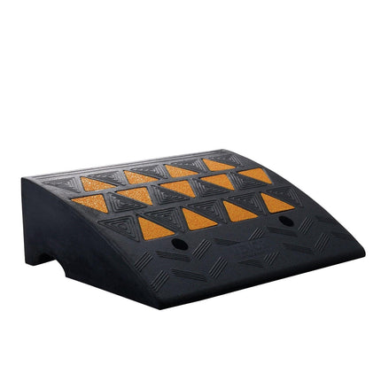 Rubber Curb Ramp 15.2 cm Rise Height Sidewalk Curb Ramp, 37 cm Width 49.1 cm Length Driveway Ramp for Curb, 15T Heavy Duty Rubber Ramp for Forklifts, Trucks, Buses, Cars, Wheelchairs, Bikes.