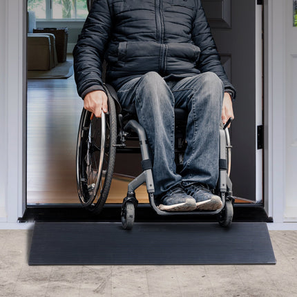 3 cm Rise Cuttable Threshold Ramp for Sweeping Robot, 90 cm Wide Natural Rubber Wheelchair Ramp, Non-Slip Solid Rubber Ramp with Double-Sided Tape for Doorways, Driveways, Bathroom, Smooth Tile.