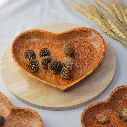 Set of 3 Coconut Wood Heart Shape Plates Natural.